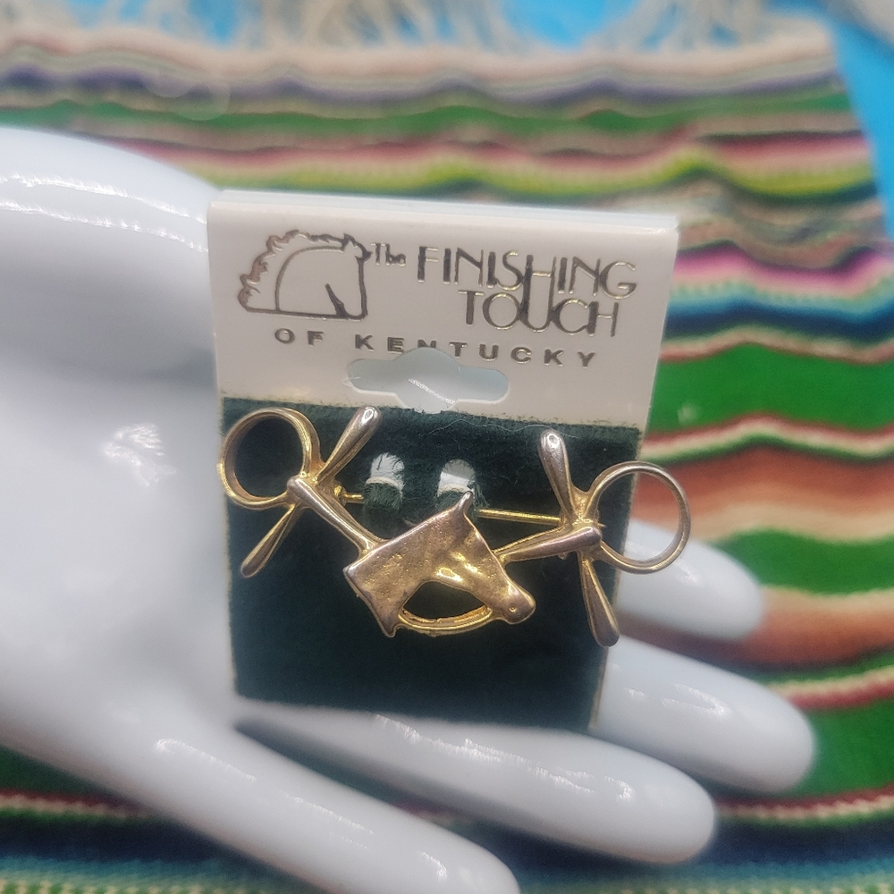 Vintage Finishing Touch Equestrian Horse Pin